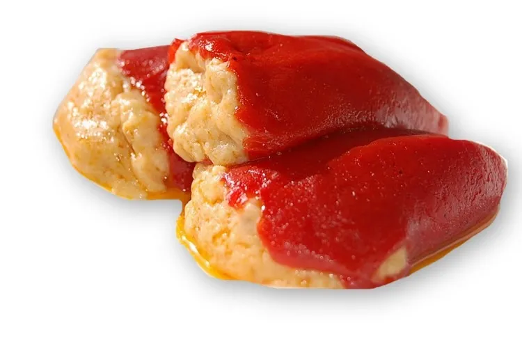 Piquillos rellenos de bacalao